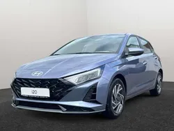 Blau Neu 2025 Hyundai i20 Trend Limousine | 20.690 € (Guter Preis)