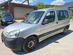 Silber Gebraucht 2004 Citroën Berlingo Tonic Van / Kleinbus | 950 € (Superpreis)