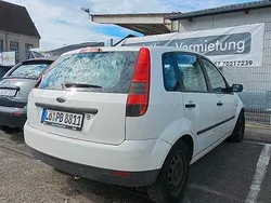 Weiß Gebraucht 2002 Ford Fiesta Kleinwagen | 350 € (Superpreis)