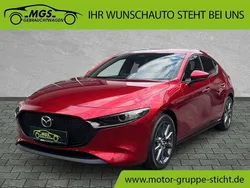 Soul red crystal m Gebraucht 2024 Mazda 3 Exclusive-Line Limousine | 24.890 € (Fairer Preis)