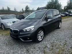 Grau Gebraucht 2016 BMW 216 Gran Tourer Advantage Van / Kleinbus | 8.900 € (Guter Preis)