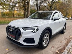 Weiß Gebraucht 2022 Audi Q3 SUV | 25.900 € (Guter Preis)