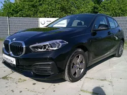 Schwarz Gebraucht 2023 BMW 118 Advantage Kleinwagen | 22.900 € (Fairer Preis)