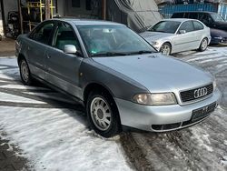 Silber Gebraucht 1998 Audi A4 Limousine | 799 € (Guter Preis)