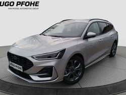 Silber Gebraucht 2023 Ford Focus ST-Line Kombi | 23.565 € (Guter Preis)