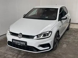 Weiß Gebraucht 2020 VW Golf VII R Limousine | 32.995 € (Teuer)