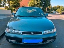 Grün Gebraucht 1996 Mazda 626 Limousine | 1.900 €