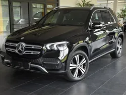 Schwarz Gebraucht 2020 Mercedes GLE300 AMG line SUV | 53.490 € (Teuer)