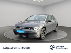 Grau Gebraucht 2023 VW Golf VIII Move Limousine | 29.890 € (Teuer)