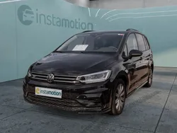 Schwarz Gebraucht 2024 VW Touran Highline Van / Kleinbus | 37.100 € (Fairer Preis)