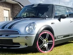 Silber Gebraucht 2004 Mini Cooper Sport Kleinwagen | 2.300 € (Etwas zu teuer)