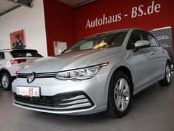 Silber Gebraucht 2023 VW Golf VIII Life Limousine | 23.490 € (Guter Preis)