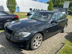 Schwarz Gebraucht 2006 BMW 325 Advantage Kombi | 2.690 € (Superpreis)