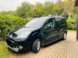 Schwarz Gebraucht 2012 Citroën Berlingo XTR Van / Kleinbus | 11.500 €