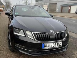Gebraucht 2019 Skoda Octavia LAURIN & KLEMENT Kombi | 21.950 €