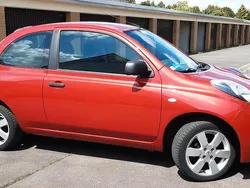 Rot Gebraucht 2010 Nissan Micra Kleinwagen | 1.890 € (Guter Preis)