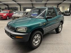 Grün Gebraucht 1995 Toyota RAV4 SUV | 7.900 €