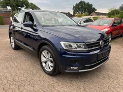 Blau Gebraucht 2018 VW Tiguan Highline SUV | 18.900 € (Superpreis)