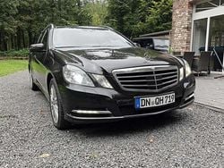 Schwarz Gebraucht 2010 Mercedes E350 Kombi | 14.300 € (Teuer)