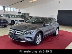 Mountaingrau met. Gebraucht 2016 Mercedes GLA200 SUV | 17.900 € (Fairer Preis)