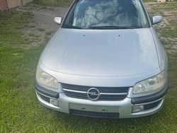 Silber Gebraucht 1998 Opel Omega Limousine | 1.000 € (Superpreis)