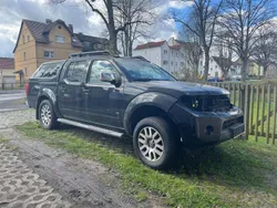 Schwarz Gebraucht 2013 Nissan Navarra SUV | 5.550 €
