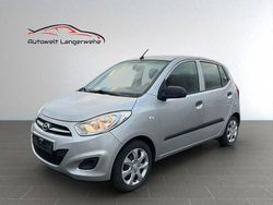 Silber Gebraucht 2012 Hyundai i10 Edition Kleinwagen | 4.999 € (Etwas zu teuer)