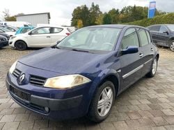 Blau Gebraucht 2003 Renault Mégane II Dynamique Limousine | 999 € (Guter Preis)