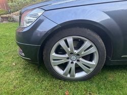 Grau Gebraucht 2008 Mercedes 320 Limousine | 9.000 € (Fairer Preis)