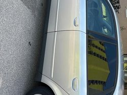 Grau Gebraucht 2001 Audi A4 Limousine | 1.800 € (Fairer Preis)