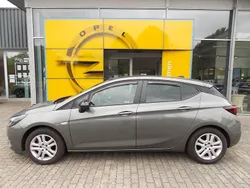 Quarz grau Gebraucht 2021 Opel Astra Edition+ Limousine | 14.990 € (Etwas zu teuer)
