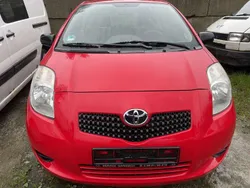 Rot Gebraucht 2008 Toyota Yaris Cool Limousine | 1.650 € (Superpreis)