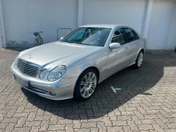 Silber Gebraucht 2005 Mercedes E280 Limousine | 4.999 € (Teuer)