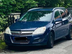 Blau Gebraucht 2007 Opel Astra Edition Kombi | 1.200 € (Guter Preis)