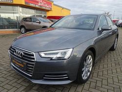 Grau Gebraucht 2016 Audi A4 Sport Limousine | 19.550 € (Superpreis)