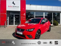 Pure red Gebraucht 2024 Seat Ibiza FR Kleinwagen | 20.970 € (Fairer Preis)