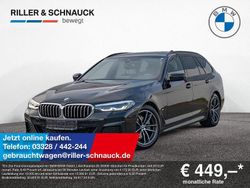 Saphirschwarz Gebraucht 2021 BMW 520 M Sport Kombi | 30.990 € (Fairer Preis)