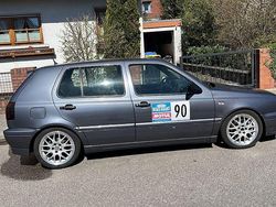 Grau Gebraucht 1995 VW Golf III Highline Limousine | 5.299 €