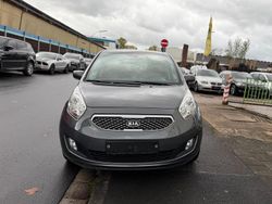 Grau Gebraucht 2011 Kia Venga 2 Kleinwagen | 3.900 € (Guter Preis)
