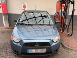 Blau Gebraucht 2009 Mitsubishi Colt Kleinwagen | 2.800 € (Etwas zu teuer)