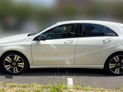 Weiß Gebraucht 2017 Mercedes A160 Style Limousine | 15.390 € (Fairer Preis)