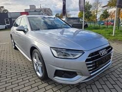 Silber Gebraucht 2022 Audi A4 Advanced Kombi | 22.800 € (Guter Preis)