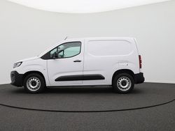 Weiß Gebraucht 2024 Peugeot Partner Van / Kleinbus | 25.579 € (Teuer)