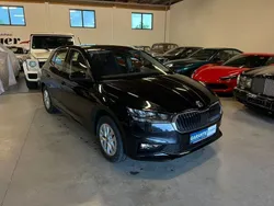 Schwarz Neu 2025 Skoda Fabia Premium Edition Limousine | 17.690 € (Guter Preis)
