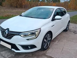 Weiß Gebraucht 2017 Renault Mégane IV Bose Edition Kleinwagen | 11.900 € (Superpreis)