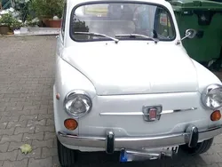 Weiß Gebraucht 1967 Fiat 600D Kleinwagen | 9.200 €