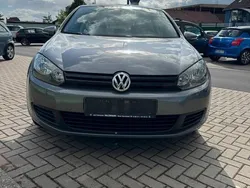 Grau Gebraucht 2009 VW Golf VI Limousine | 5.390 € (Guter Preis)