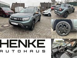 Zedergrün Gebraucht 2023 Dacia Duster Extreme SUV | 22.490 € (Fairer Preis)