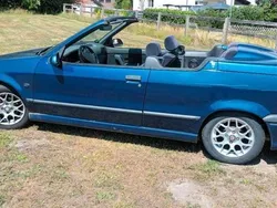 Blau Gebraucht 1995 Renault 19 Cabrio | 3.750 €