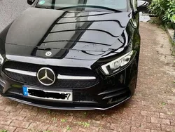 Schwarz Gebraucht 2021 Mercedes A200 Advanced Limousine | 29.999 € (Teuer)